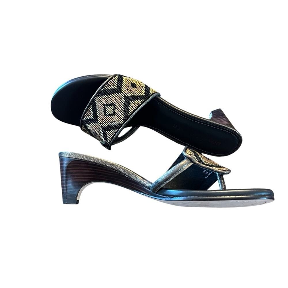 Donald J Pliner Vimms Beaded Slip On Sleek Elegant Heels Toe Post NEW Size 8.5 - Picture 8 of 13